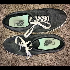 VANS OFF THE WALL AUTHENTIC STYLE